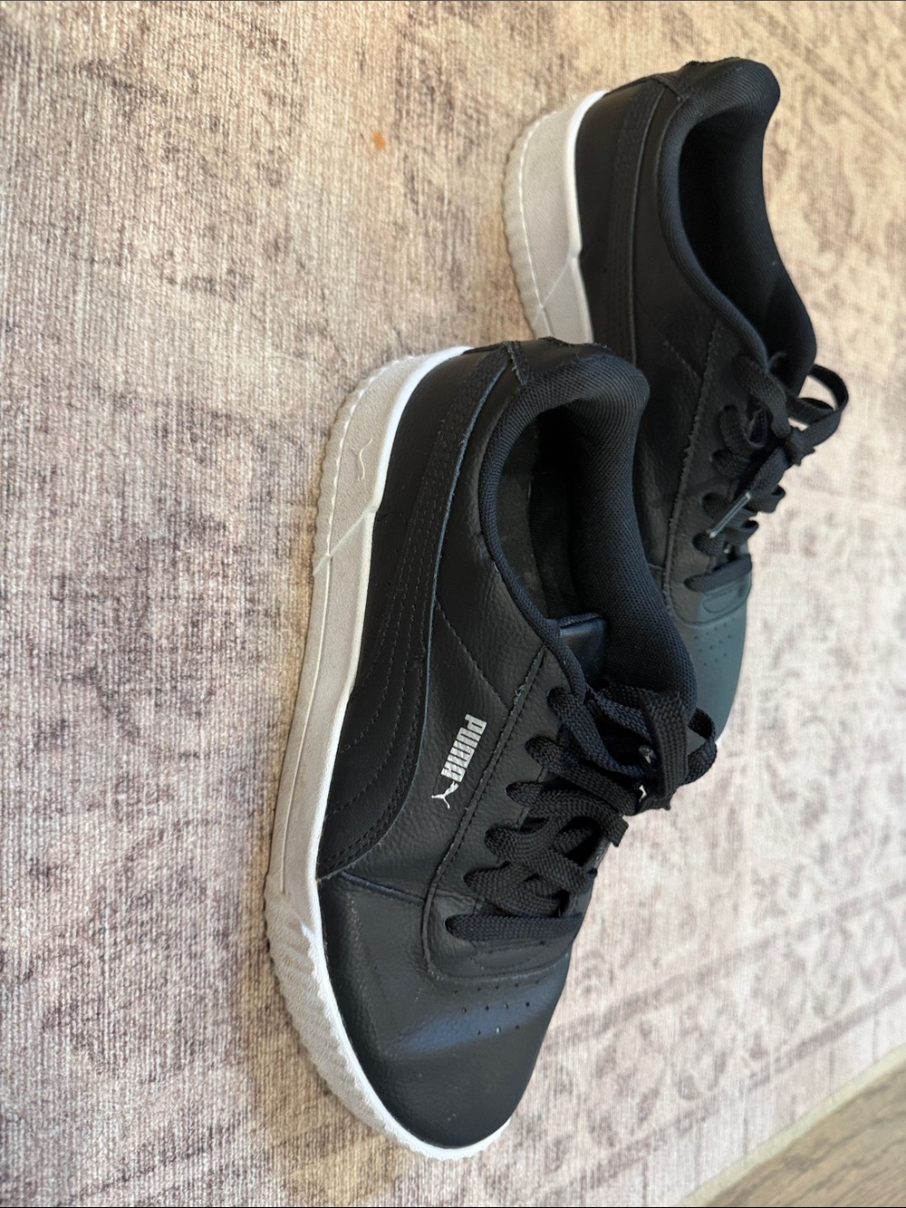 Puma womens Black & White Low-Top Sneakers